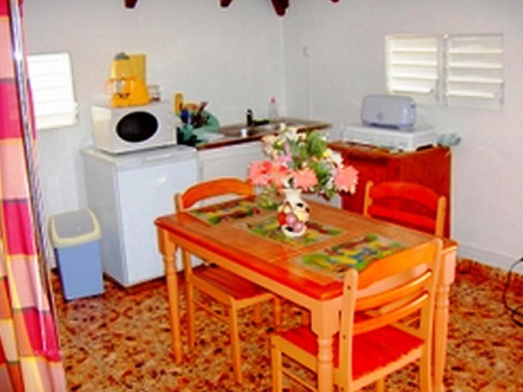 Maison Des Alizes Gros Cap Pokój zdjęcie